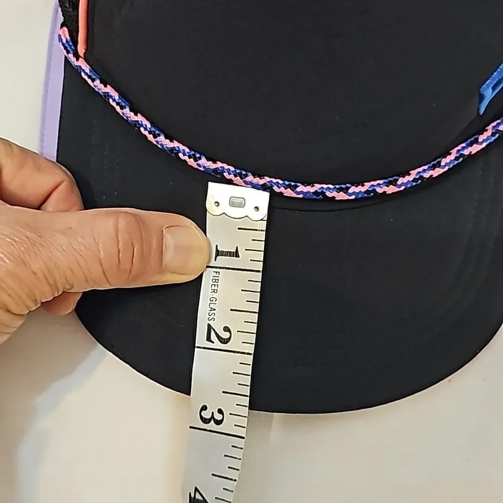2 Ivivva Lululemon girl's Hats xs